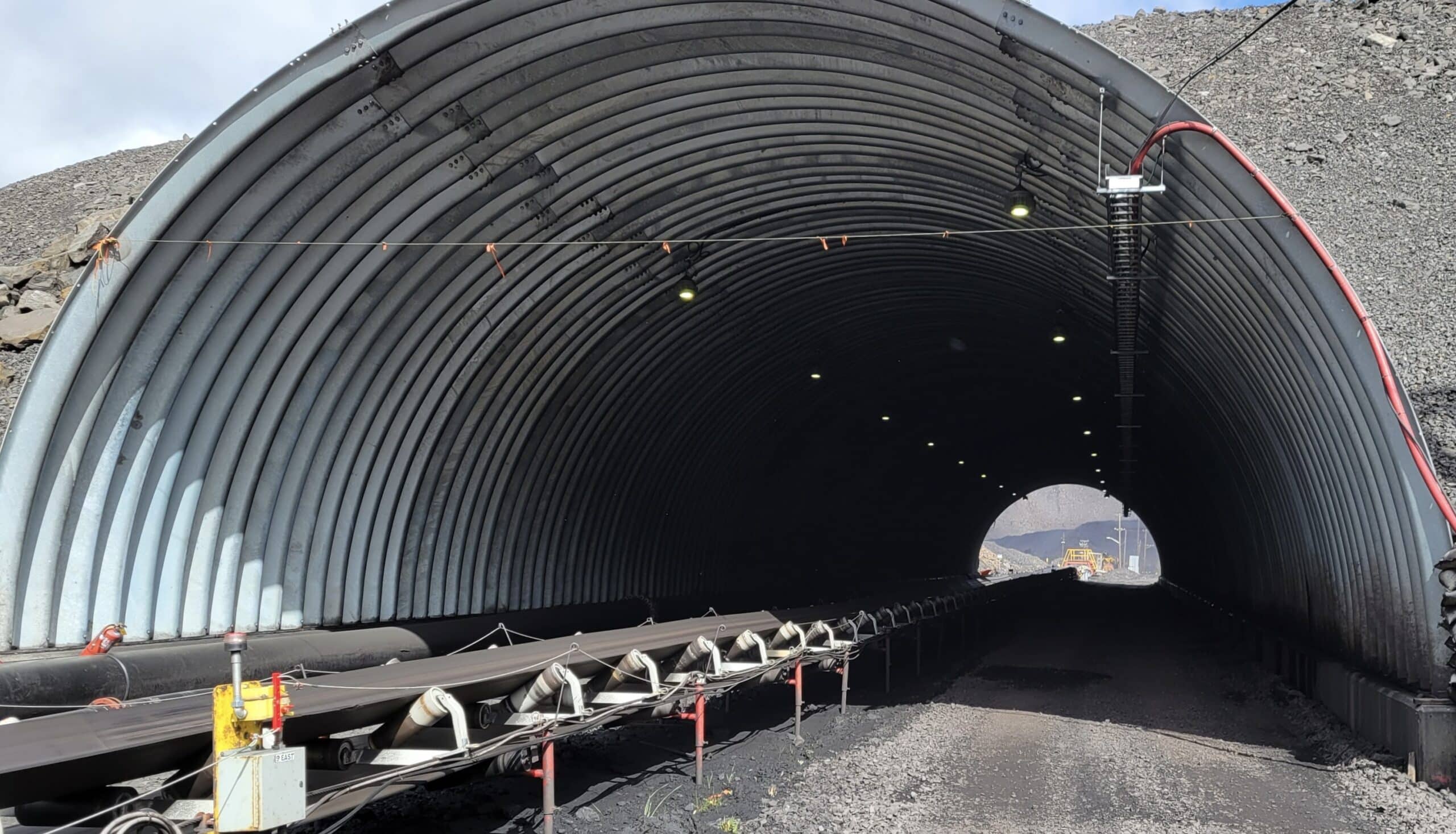 Through view of haul road conveyor crossing